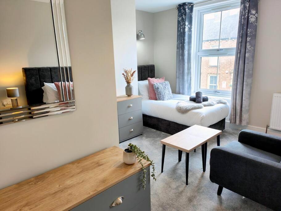 Apartment Carvetii - Anne House 3 - Triple Bed First Flr En-suite